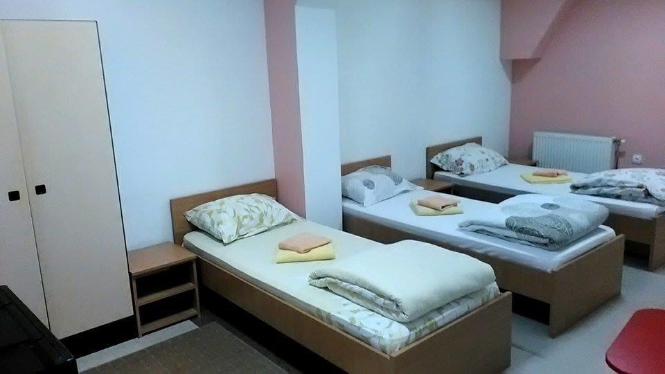 Hostel Paparazzo & Apartmens Kikinda Pokoj fotografie