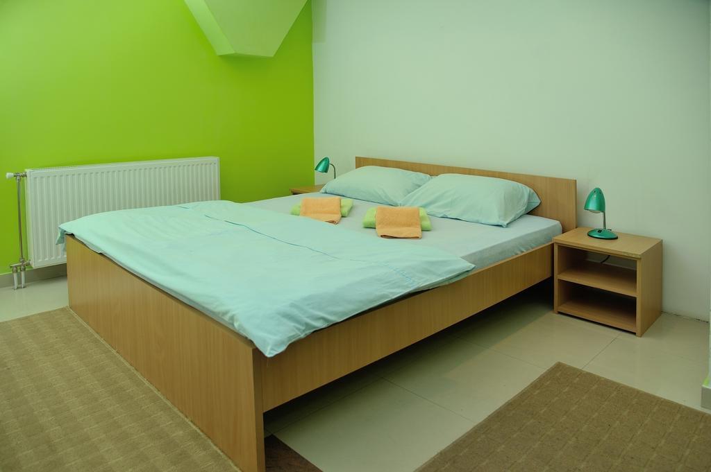 Hostel Paparazzo & Apartmens Kikinda Pokoj fotografie